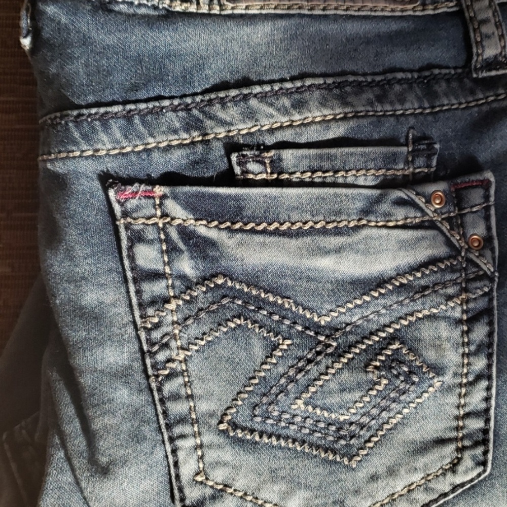 Hydraulic jeans